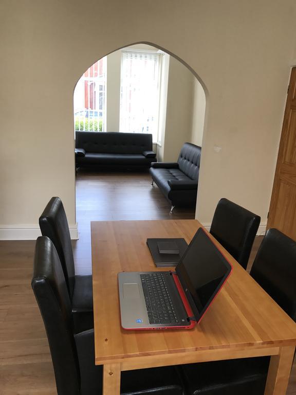 Gorton Holiday Home Blackpool Extérieur photo